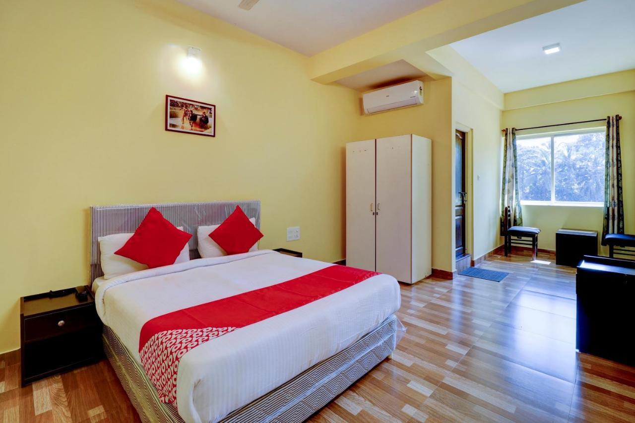 Gaurika Residency Boarding & Lodging - Padubidri Otel Dış mekan fotoğraf