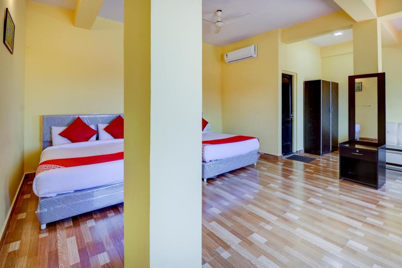 Gaurika Residency Boarding & Lodging - Padubidri Otel Dış mekan fotoğraf